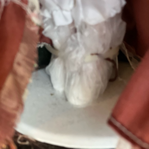 A.J. Design Vintage porcelain doll never taken out of the wood/glass custom box. - Picture 8 of 14